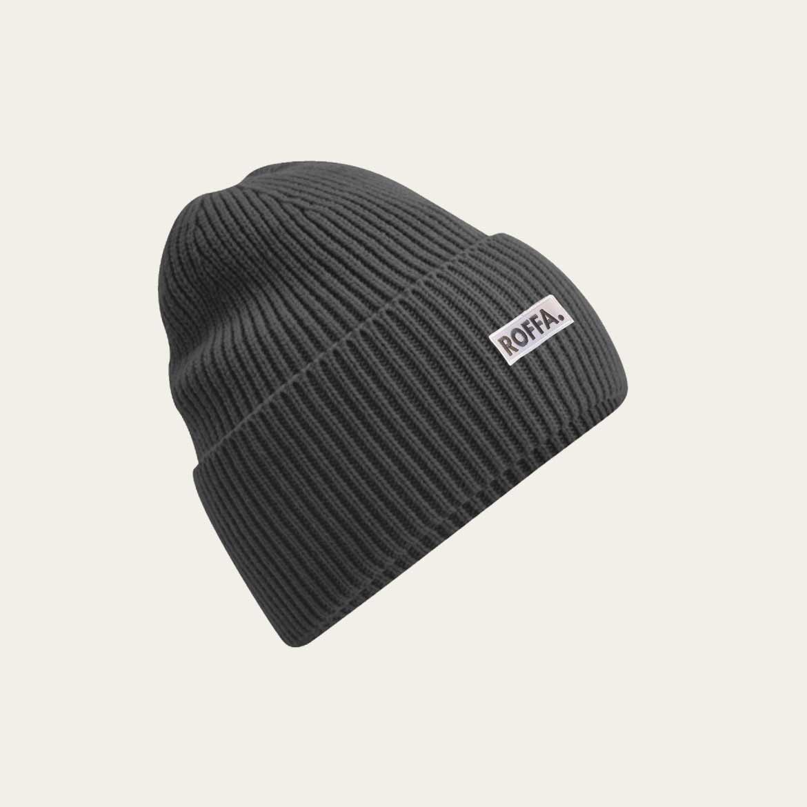 ROFFA. oversized beanie onesize - borduur badge